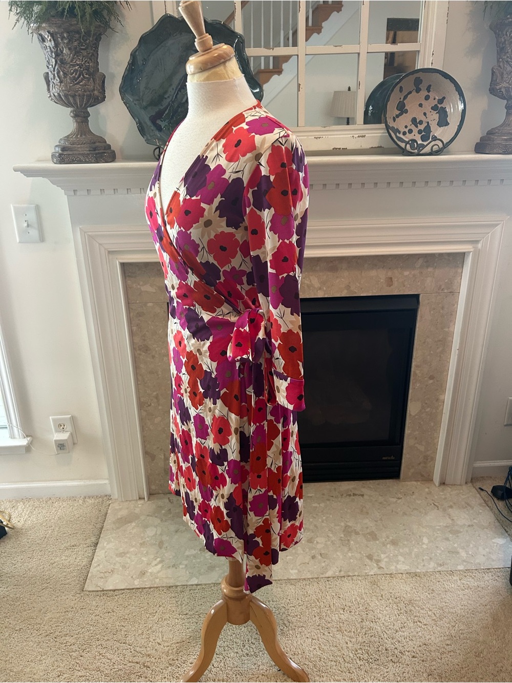 Diane Von Furstenberg Poppy Wrap Dress in a Vibrant Color Palette - Picture 6 of 12